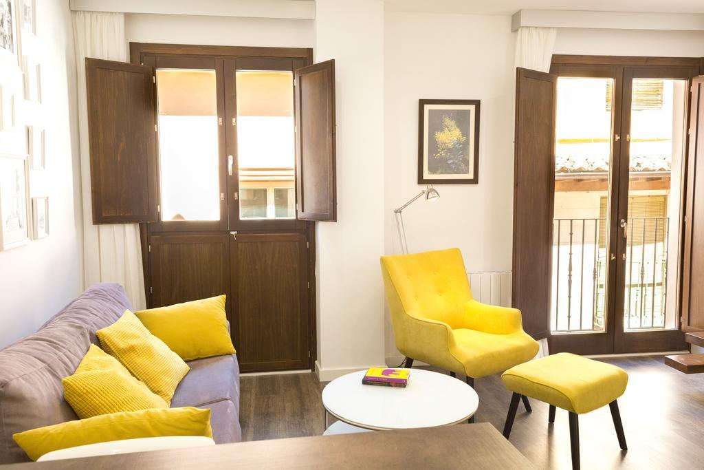 Aia Exclusive Apartments Granada Exterior photo